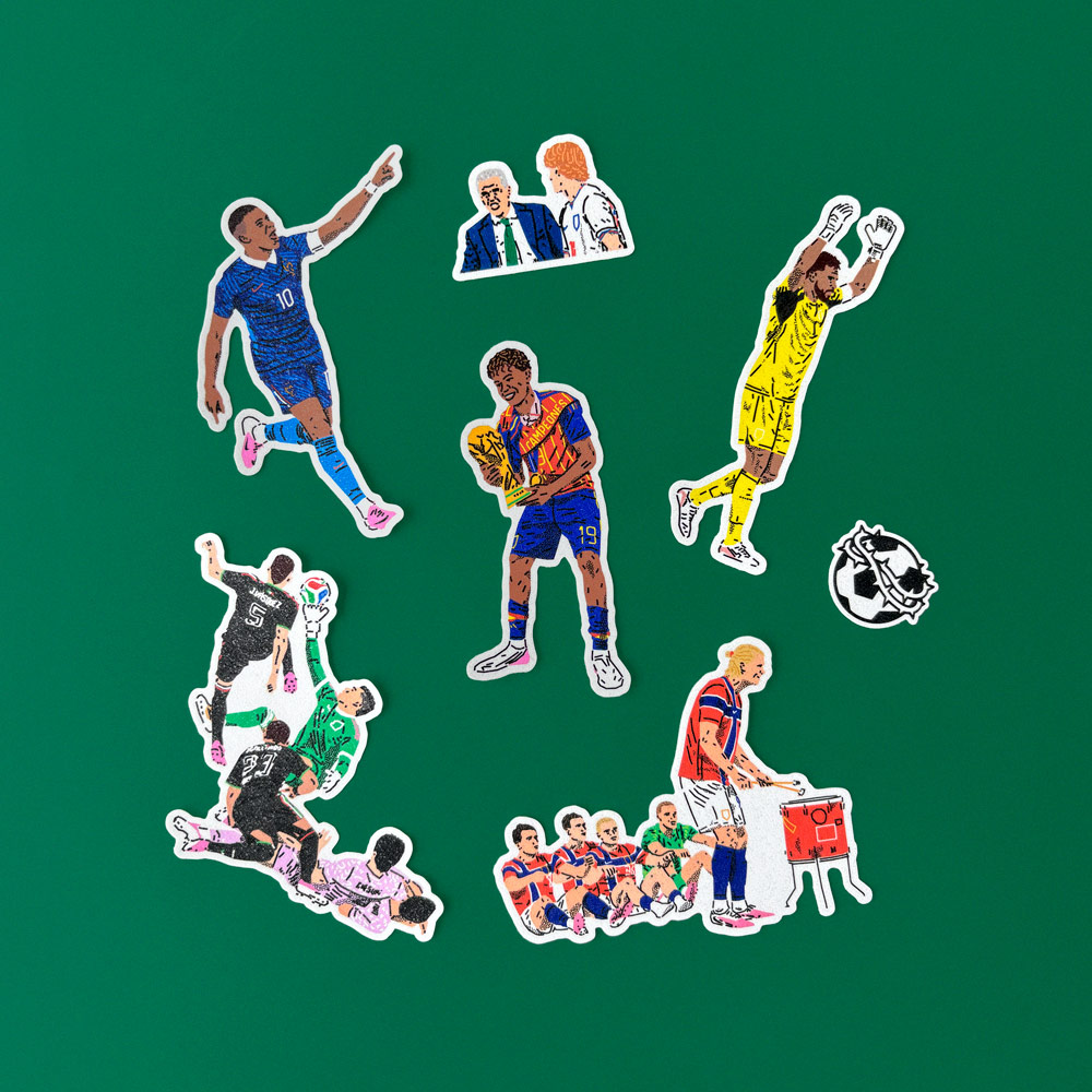 Set de stickers Copa del Mundo 2026 Set de stickers ilustrados de la Copa del Mundo 2026 con escenas y personajes destacados del torneo sobre fondo verde.